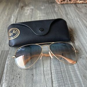 Ray-Ban Aviator Sunglasses